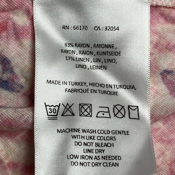 ~3 for $20~ AKEMI + KIN racerback tank top - Picture 7 of 7